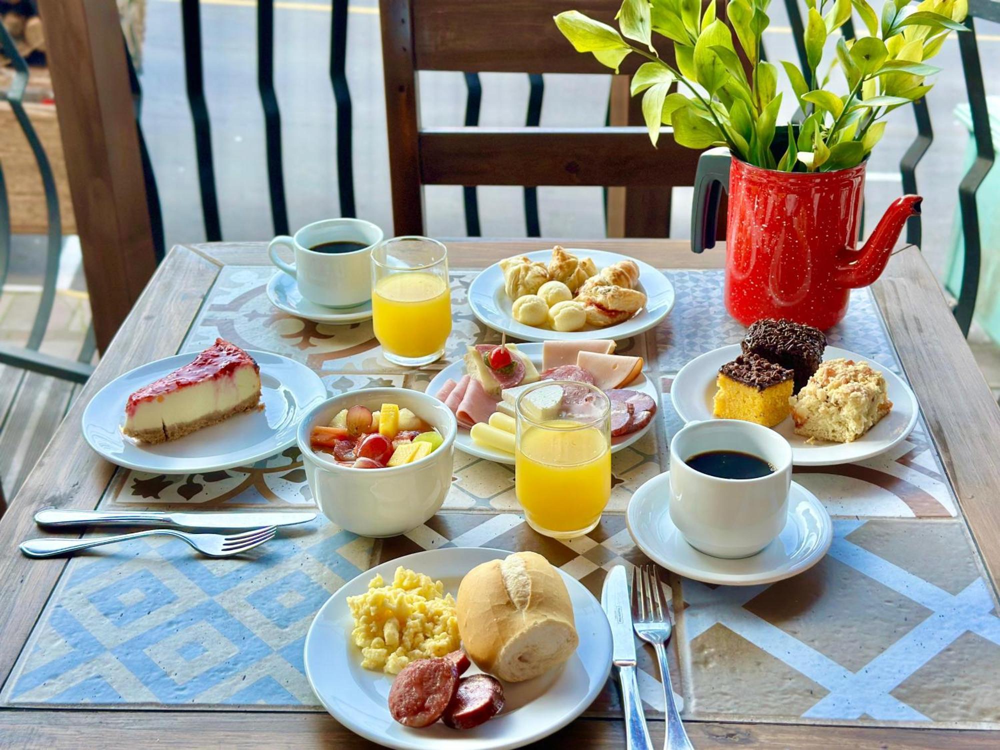 Hotel Glamour Da Serra Gramado Kültér fotó